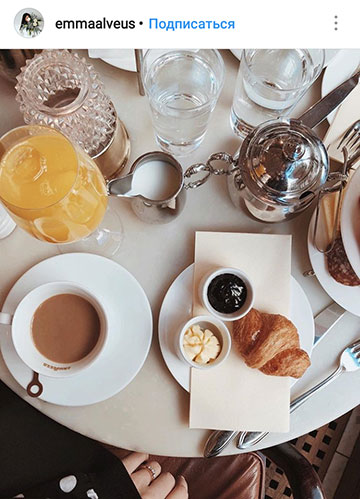 ideje za jesenske fotografije za instagram - izgled doručka u kafiću